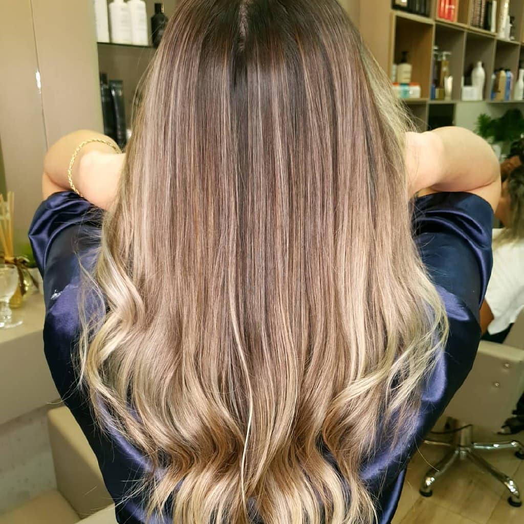 Retoque de Mechas em Juína – Studio Mauro Sandaniel Especialista em Loiros Retoque de Mechas em Juína – Studio Mauro Sandaniel Especialista em Loiros