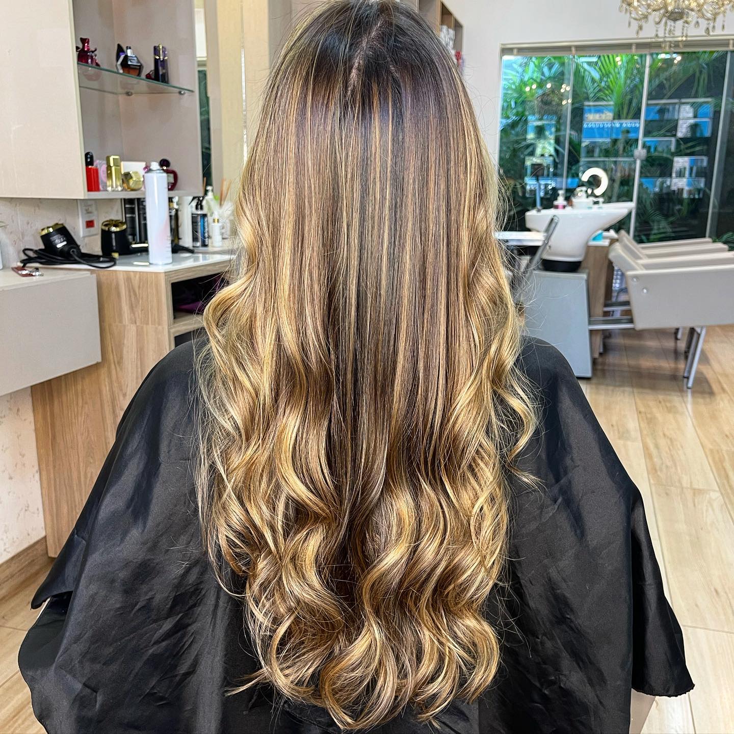 Retoque de Mechas em Juína – Studio Mauro Sandaniel Especialista em Loiros Retoque de Mechas em Juína – Studio Mauro Sandaniel Especialista em Loiros