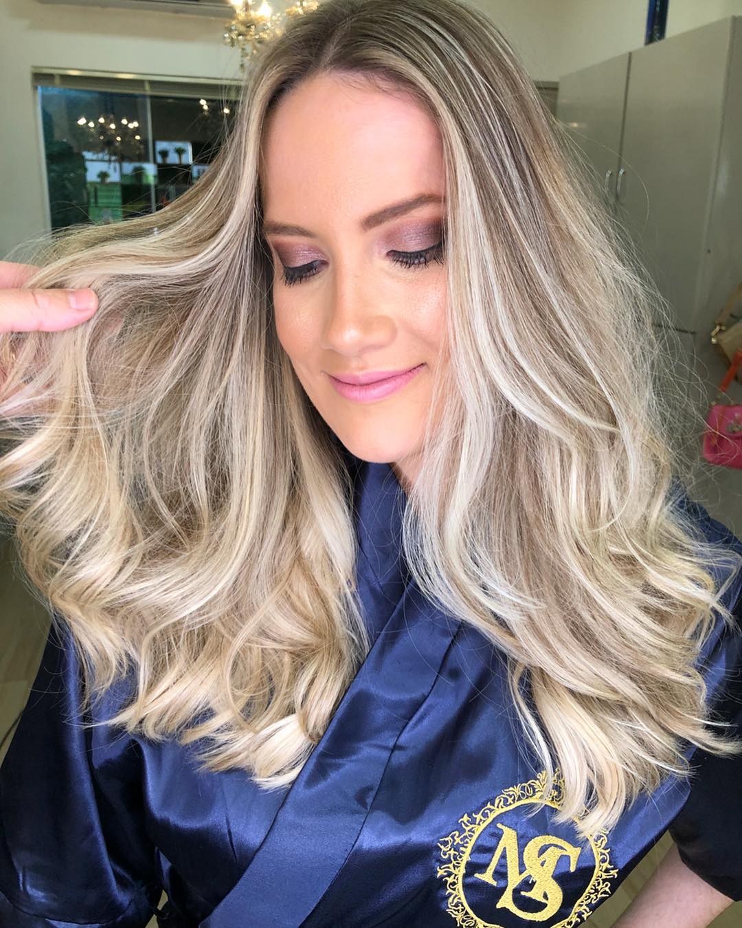 Cabeleireiro em Juína – Corte, Mechas e Hidratação no Studio MS Cabeleireiro em Juína – Corte, Mechas e Hidratação no Studio MS