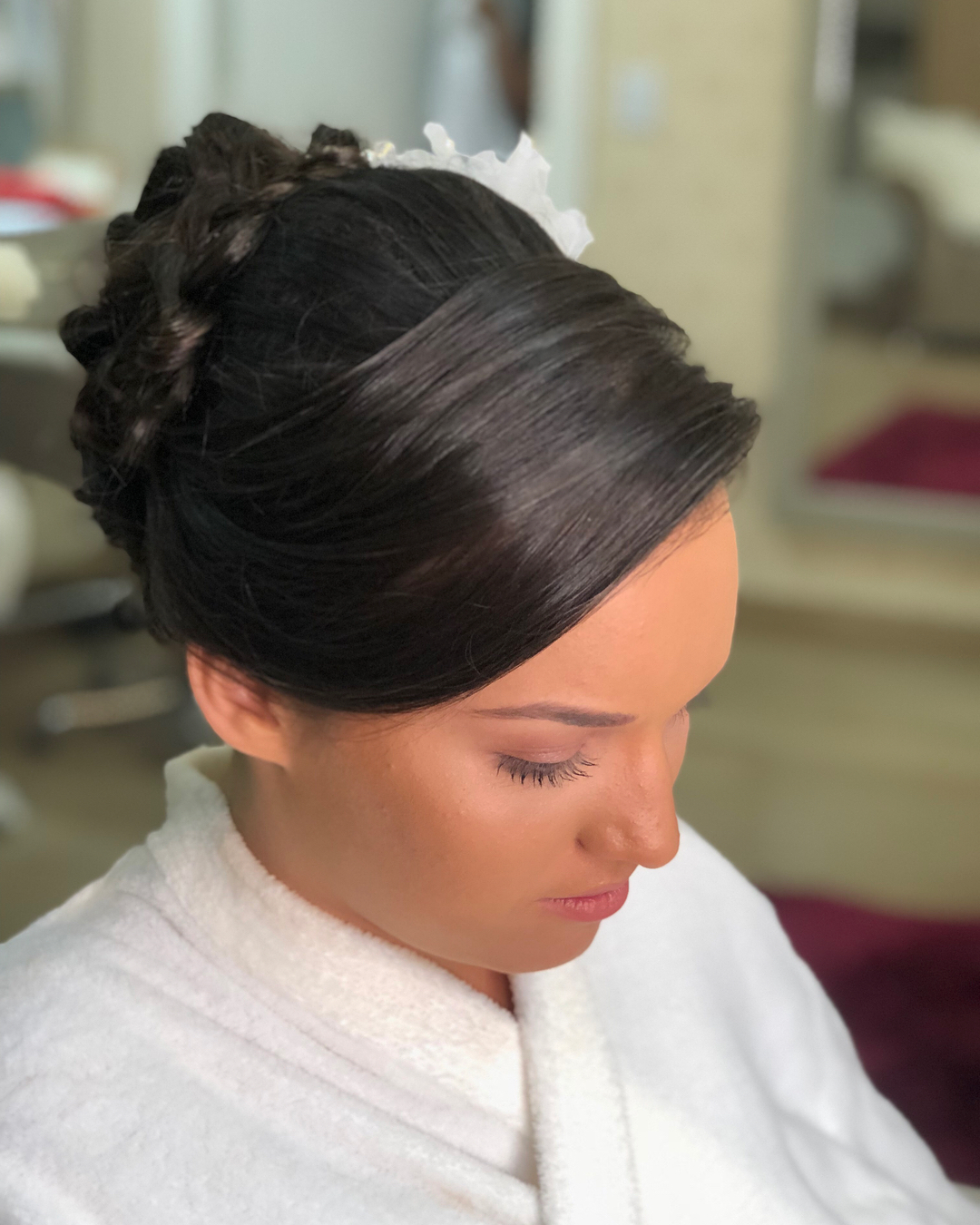 Penteado em Juína – Elegância no Studio Mauro Sandaniel Penteado em Juína – Elegância no Studio Mauro Sandaniel