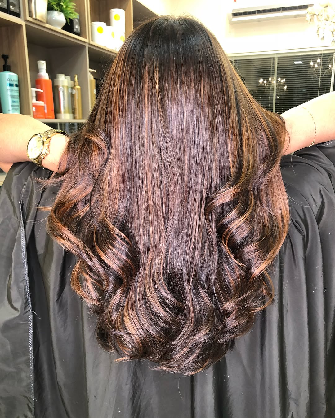 Cabeleireiro em Juína – Corte, Mechas e Hidratação no Studio MS Cabeleireiro em Juína – Corte, Mechas e Hidratação no Studio MS
