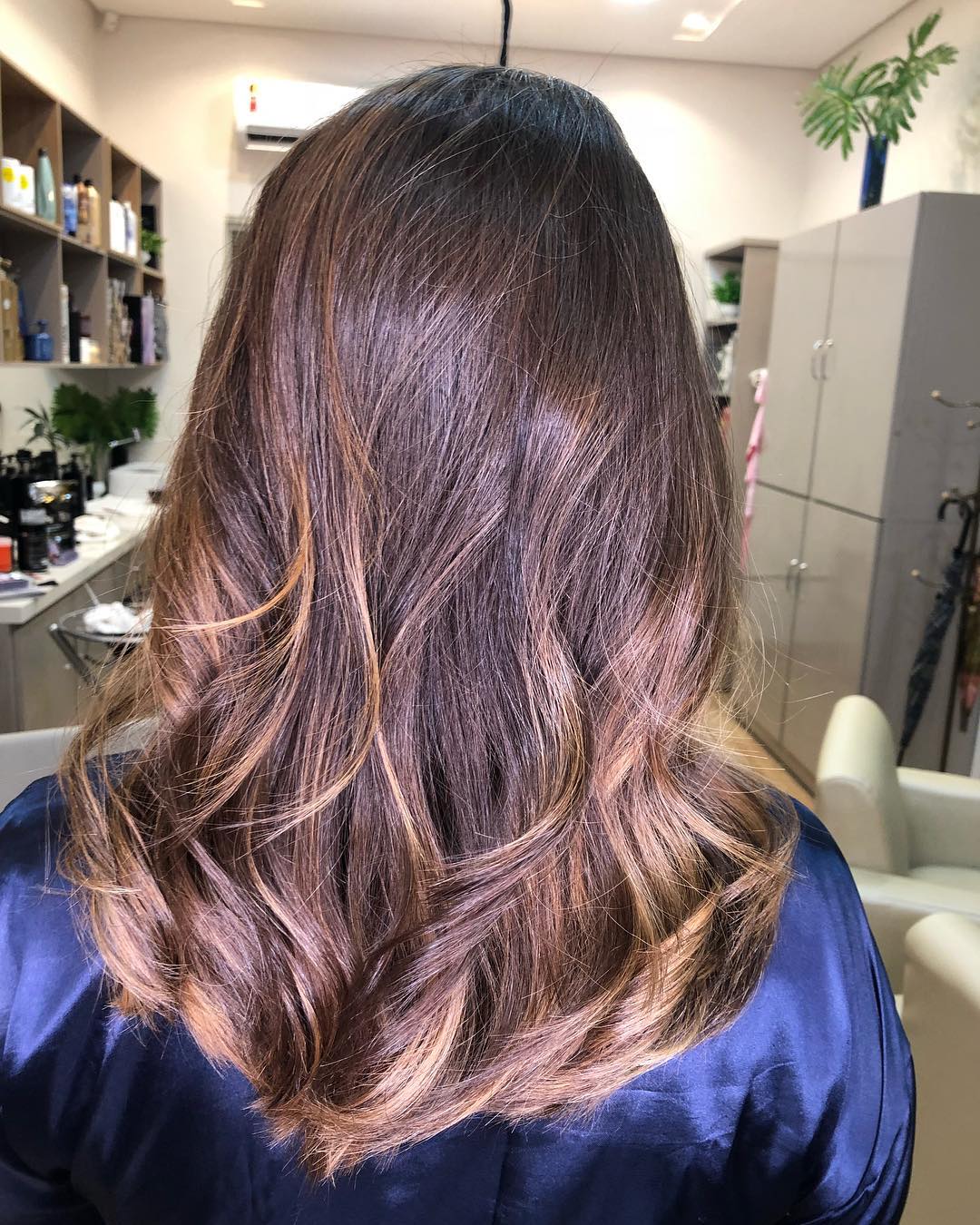Cabeleireiro em Juína – Corte, Mechas e Hidratação no Studio MS Cabeleireiro em Juína – Corte, Mechas e Hidratação no Studio MS