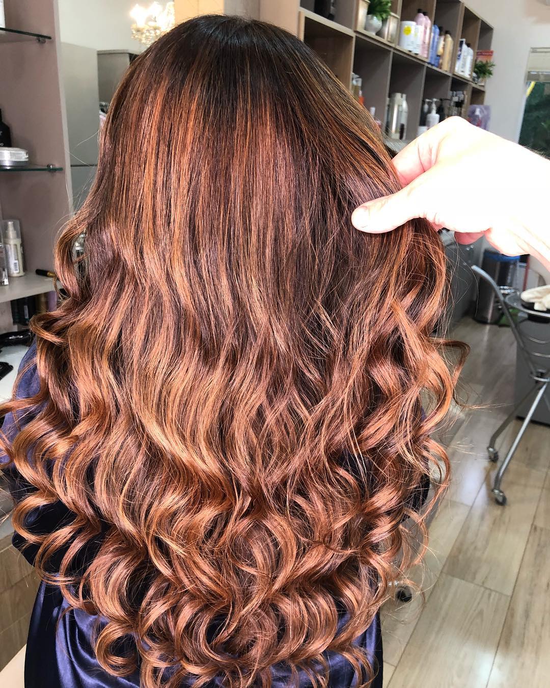 Cabeleireiro em Juína – Corte, Mechas e Hidratação no Studio MS Cabeleireiro em Juína – Corte, Mechas e Hidratação no Studio MS