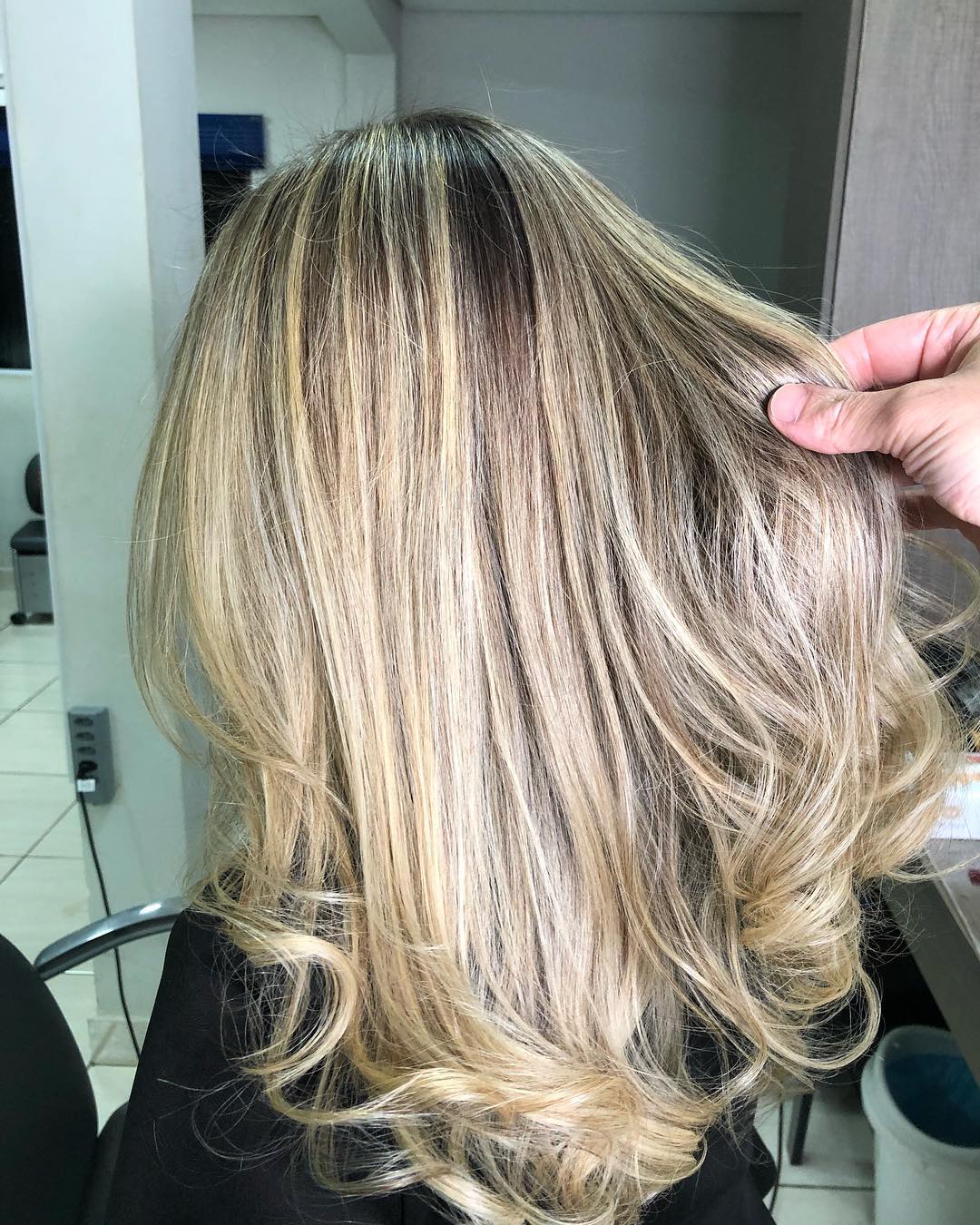 Especialista em Mechas em Juína – Studio Mauro Sandaniel Especialista em Mechas em Juína – Studio Mauro Sandaniel