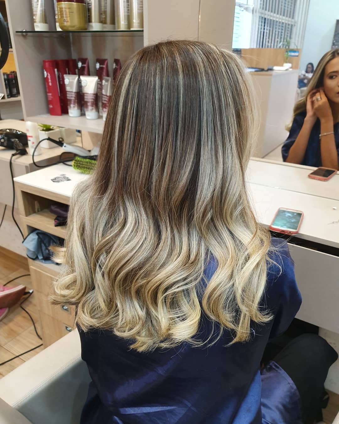 Especialista em Mechas em Juína – Studio Mauro Sandaniel Especialista em Mechas em Juína – Studio Mauro Sandaniel